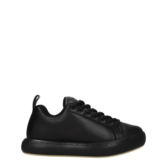 Bottega Veneta Leather Round Toe Shoes – Black