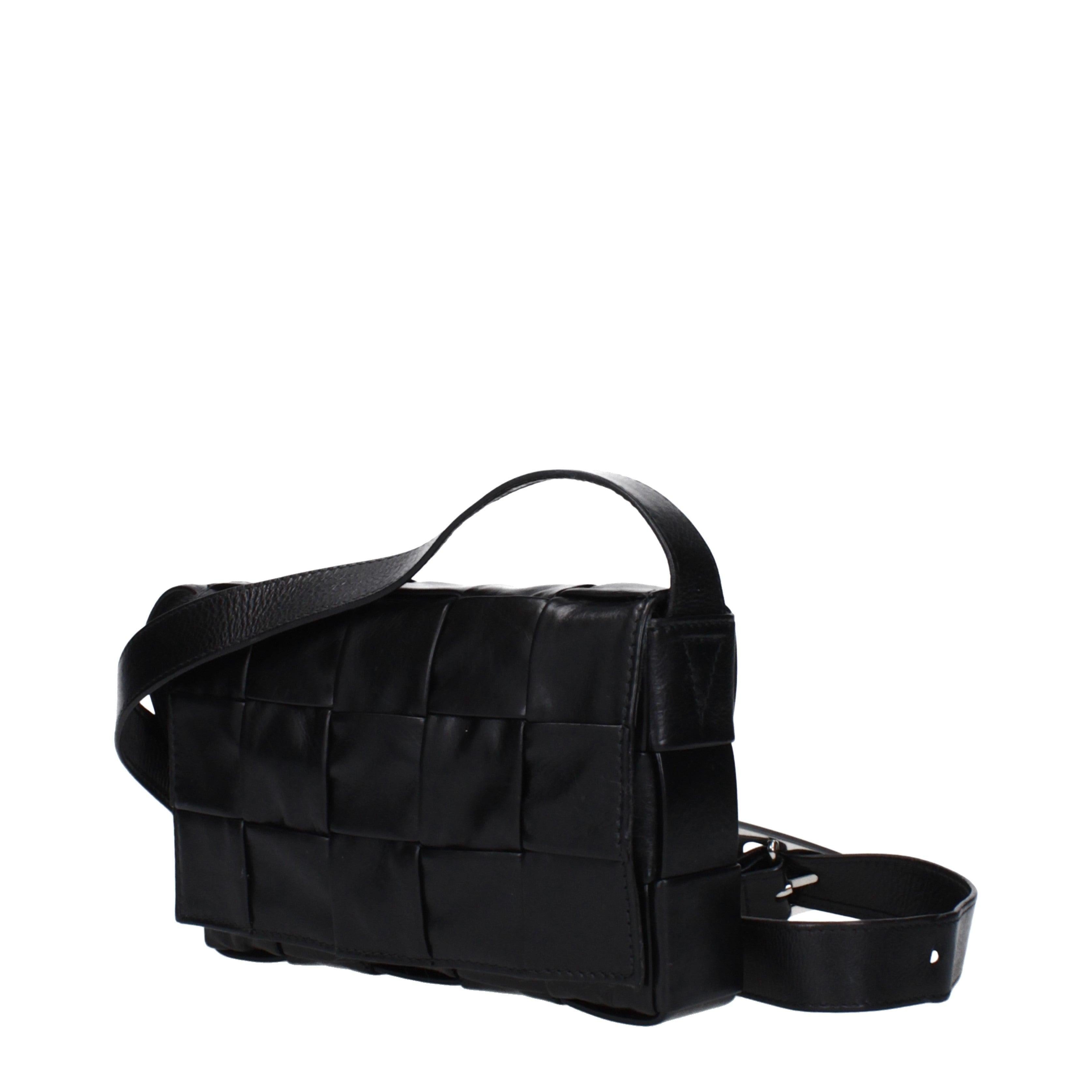 Bottega Veneta Men’s Cassette Leather Bag Secondary image